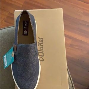 Olukai pehuea pow! Pow! dark shadow/charcoal